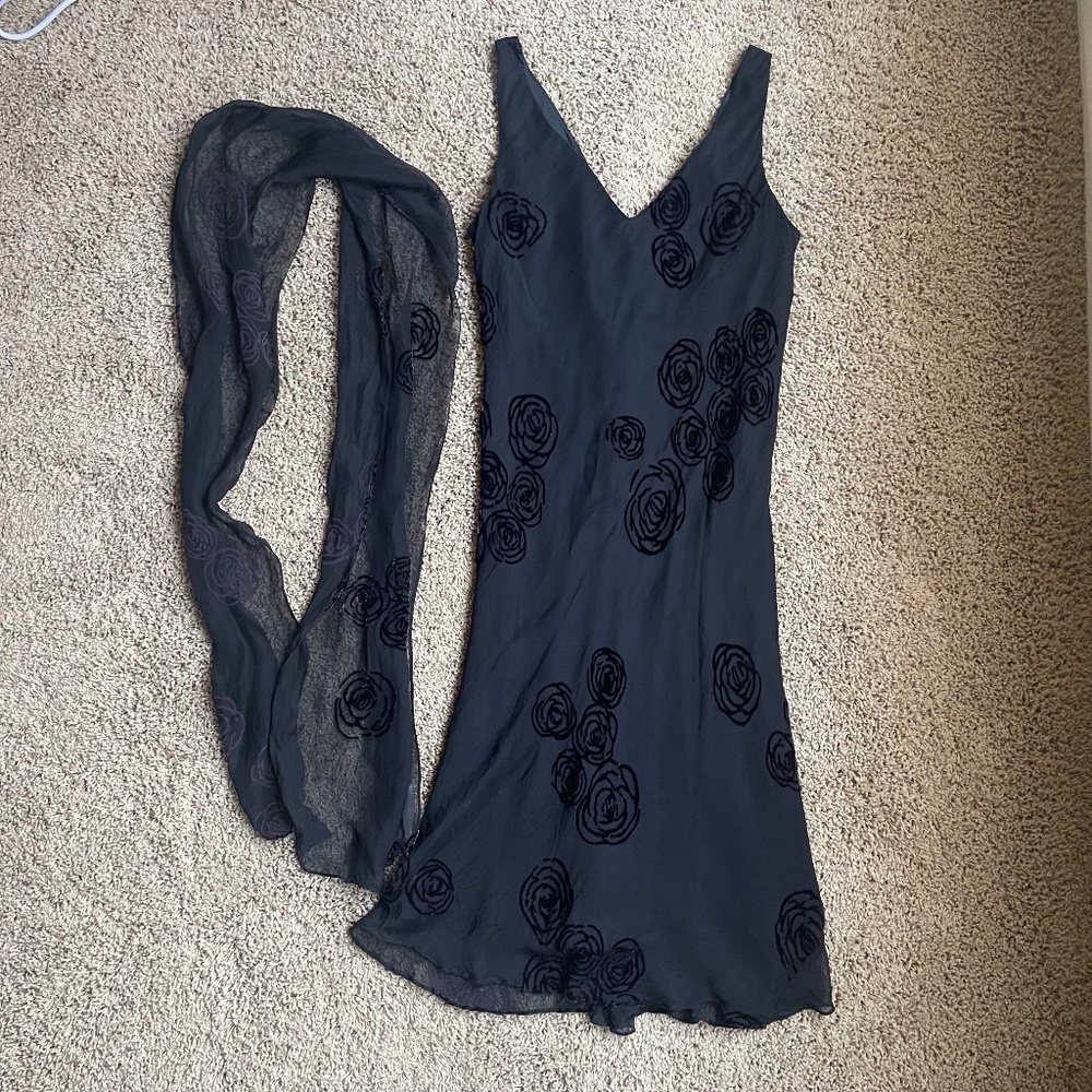 Beautiful Event/Coctail Dress W/Scarf